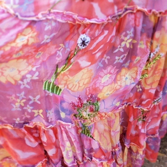 Rangoon Skirts Silk Floating Handpainted Skirt‎ - Picture 3 of 10
